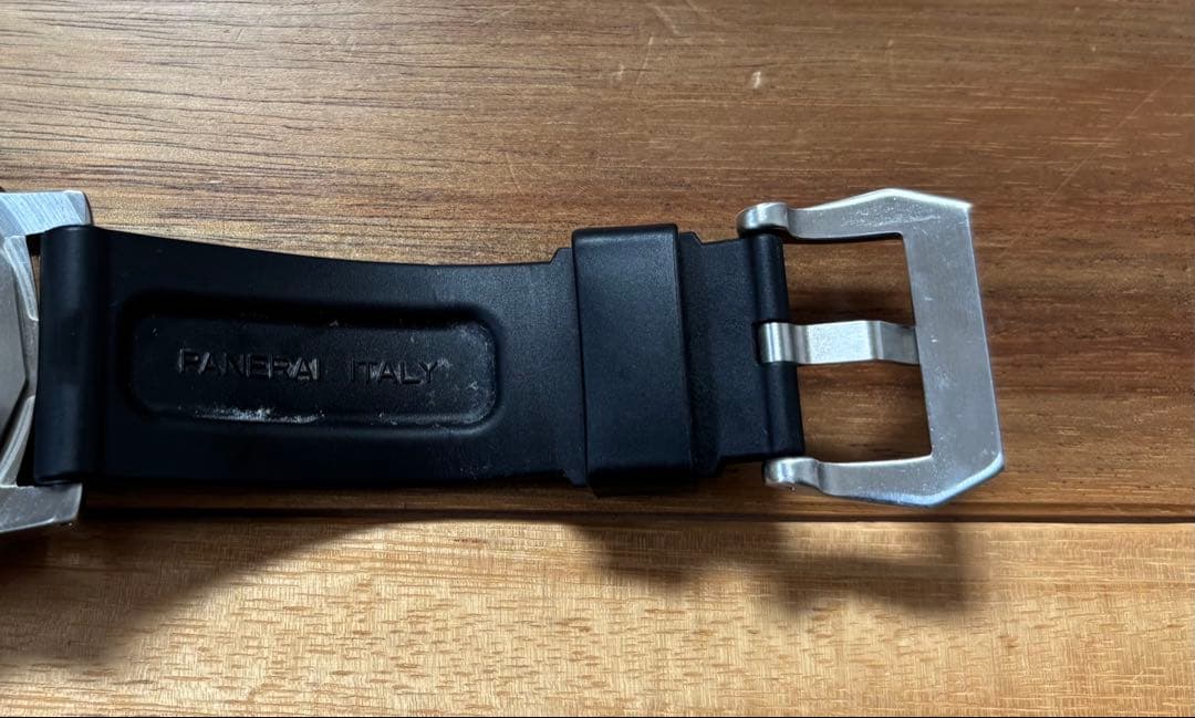 正規品 OFFICINE PANERAI パネライ ラバーベルト ブラック腕時計