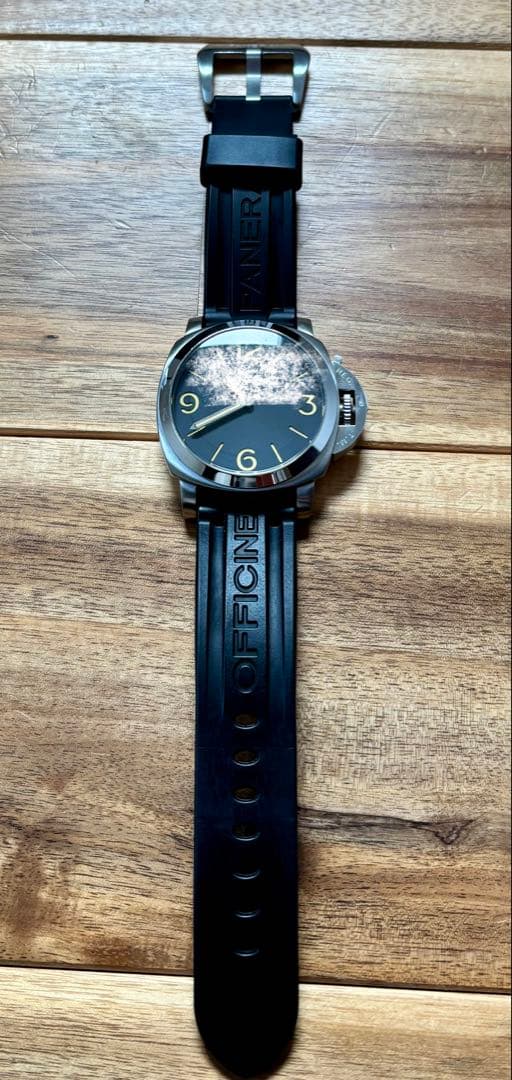 正規品 OFFICINE PANERAI パネライ ラバーベルト ブラック腕時計