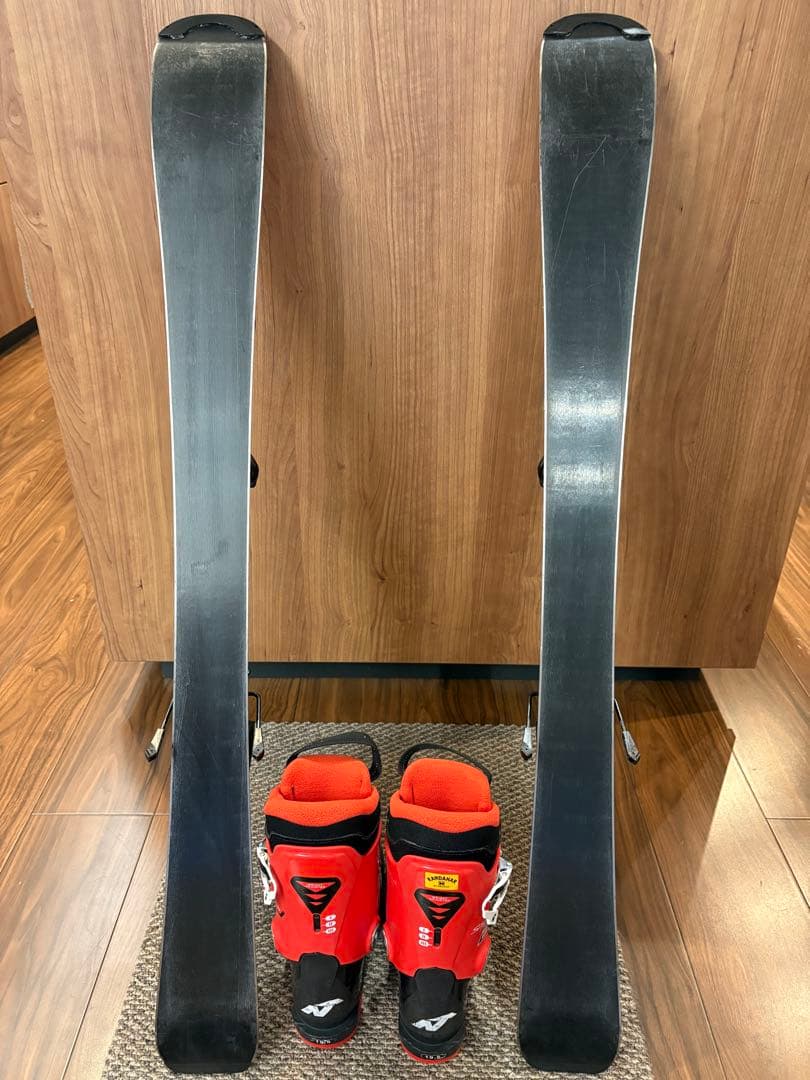 ROSSIGNOL HEROJUNIOR とNORDICA SPEED 2ブーツ