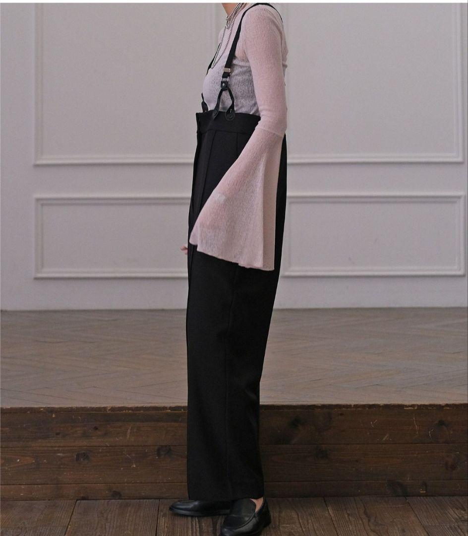 週末値下げ！AKTE アクテ　ストラップワイドパンツ　サスペンダーパンツ