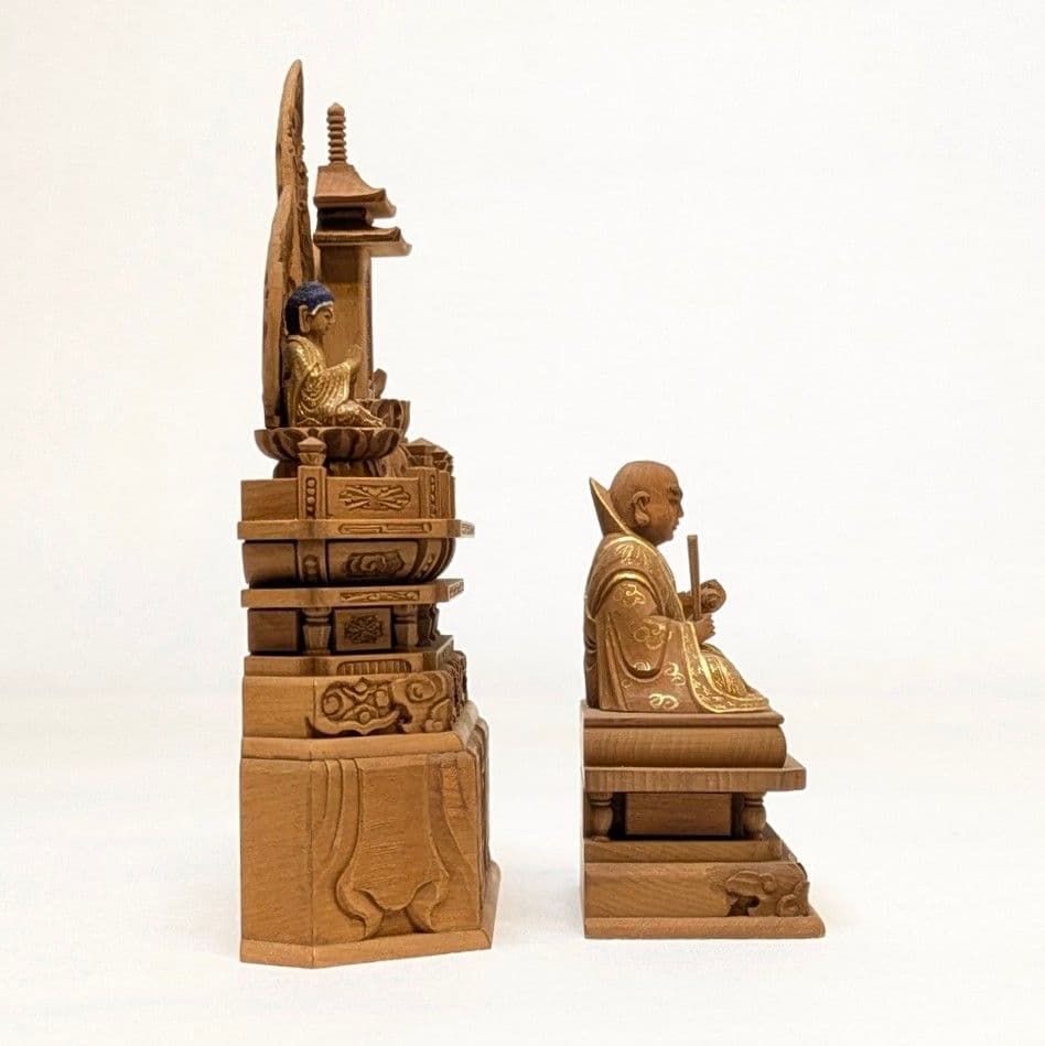 【セール・新品】 日蓮聖人　三宝尊　金泥　上彫り　総高さ約14.5㎝　日蓮