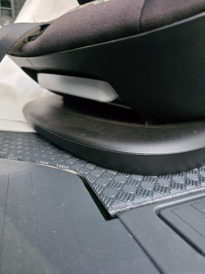 MAXI-COSI 車用チャイルドシート ブラック