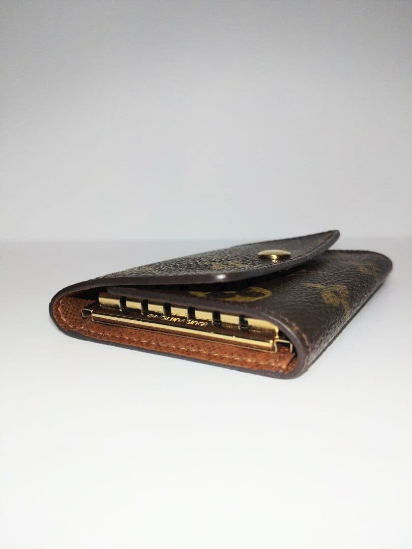 ルイヴィトン ミュルティクレ6 モノグラム キーケース　M62630