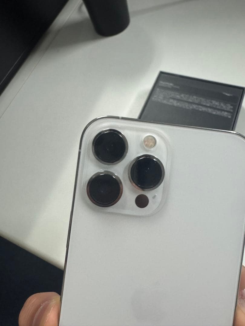 iPhone 13 Pro Max 128GB シルバー　美品