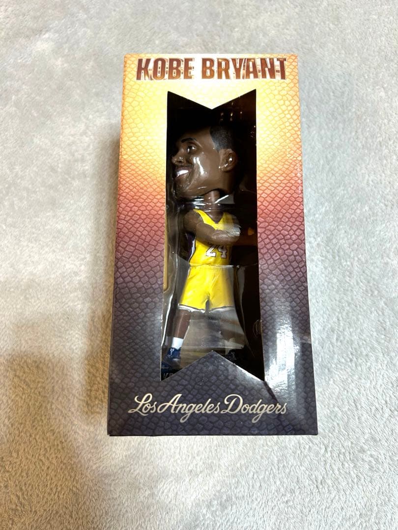 コービー・ブライアント　ボブルヘッド