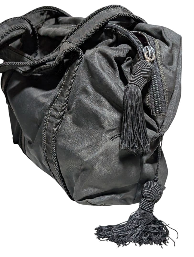 プラダ PRADA ショルダーバッグ 刺繍ロゴ フリンジ 肩掛け ナイロン