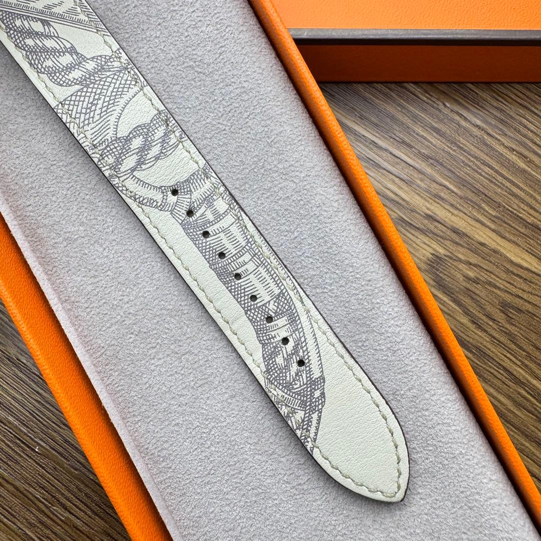 2343 Apple Watch エルメス　エタン　ドゥブルトゥール　グレー