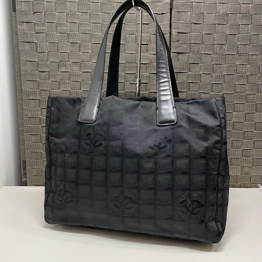 r*♡様 CHANEL ニュートラベルラインMM シャネル ブラック トートバッ