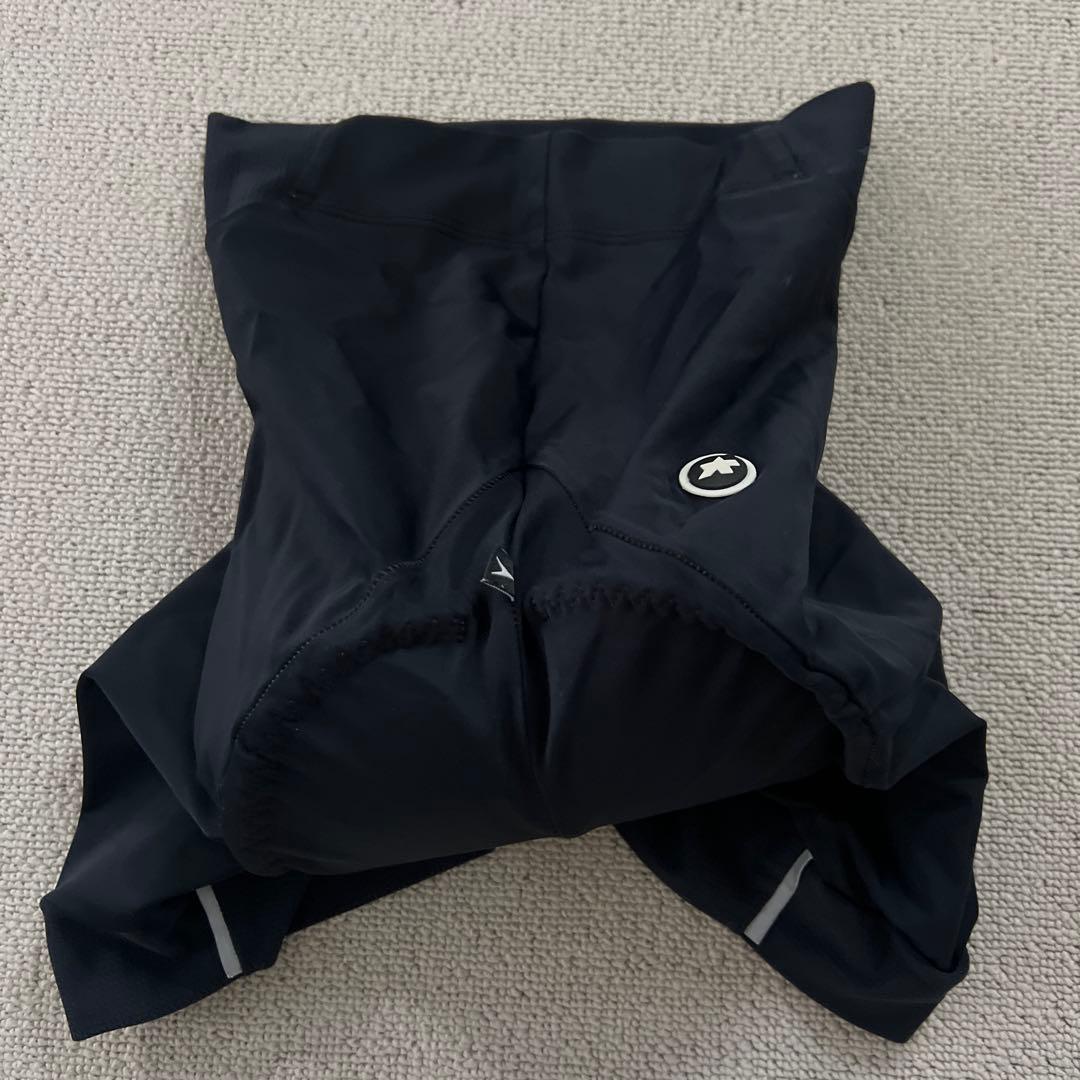 ASSOS レディースブラック サイクルショーツ