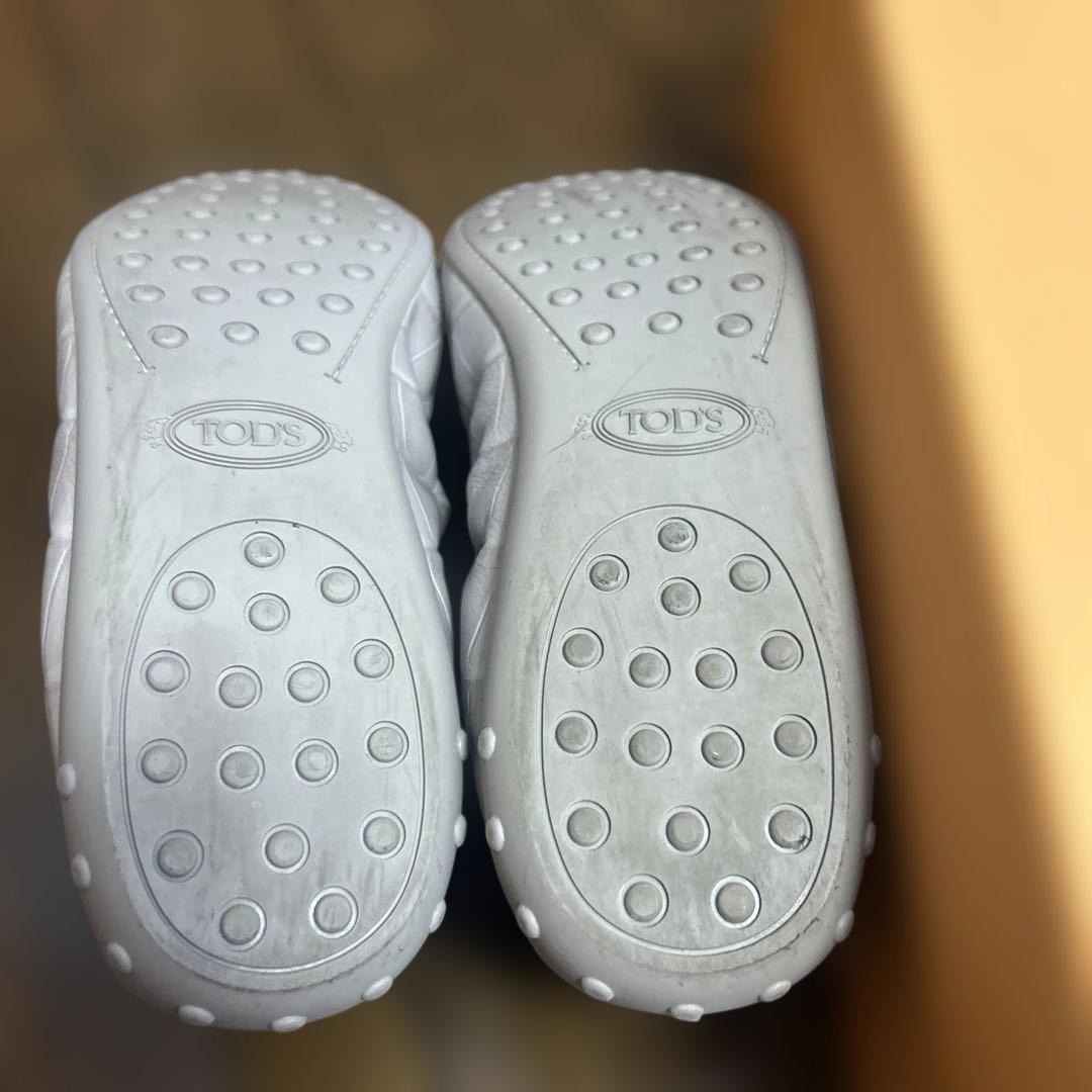 TOD'S グレー 系フラットシューズ リボン付き バレーシューズ