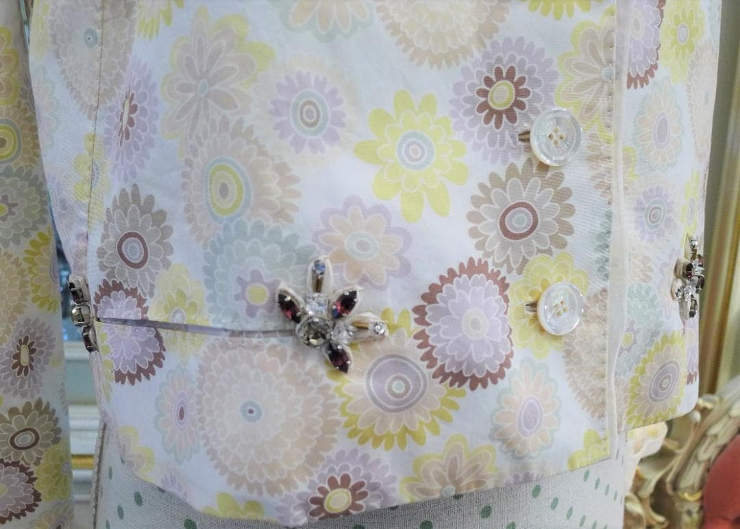 ◇【ルイヴィトン】マリーゴールドプリントトンボのようなカラーラインストーン付JK