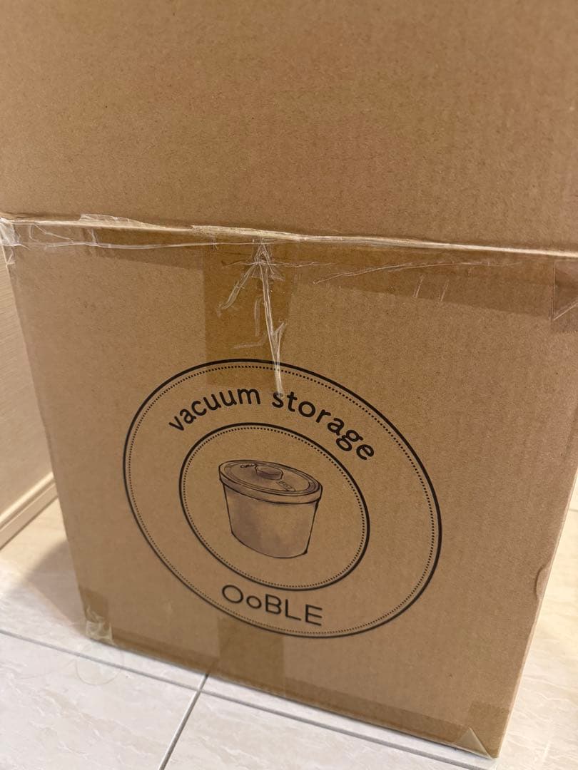 OOBLE 真空 食品保存容器 ホワイト ステンレス【故障あり】