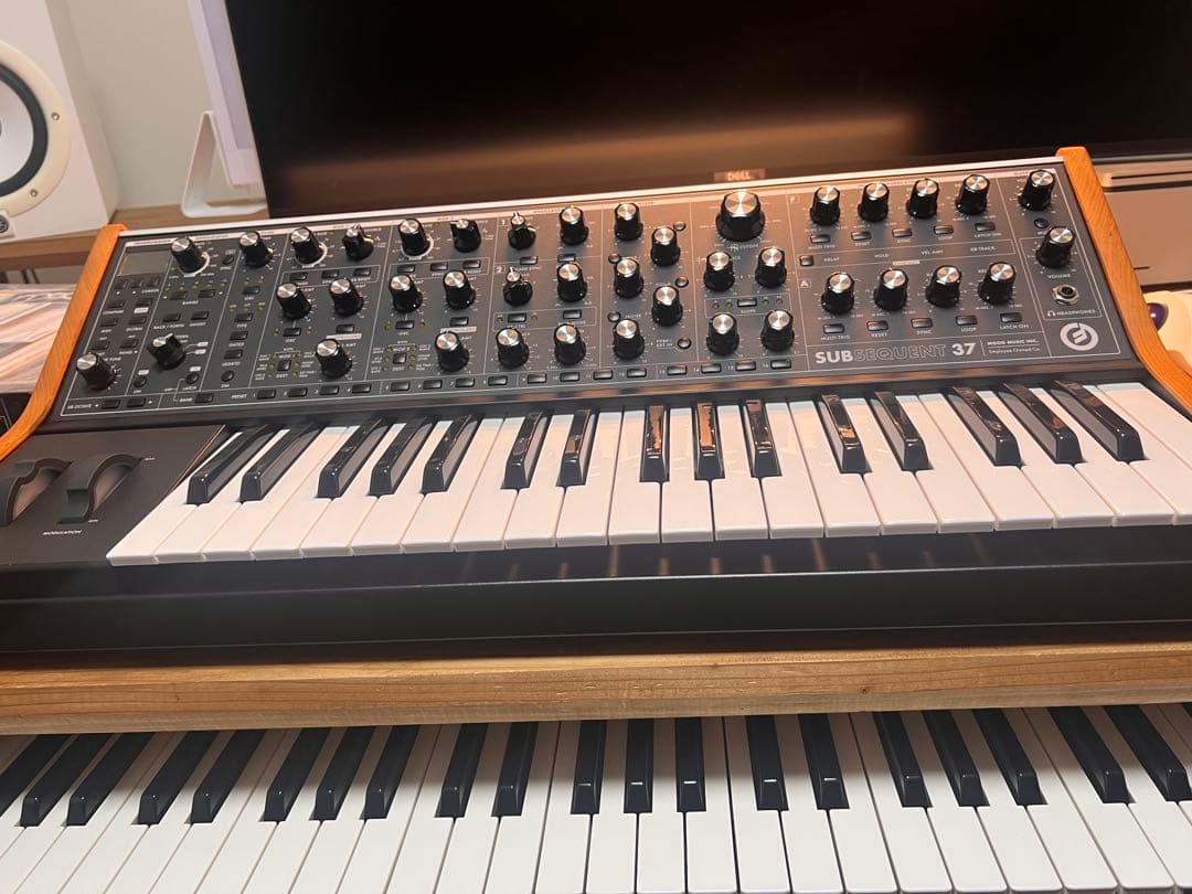 鍵盤楽器 moog subsequent37