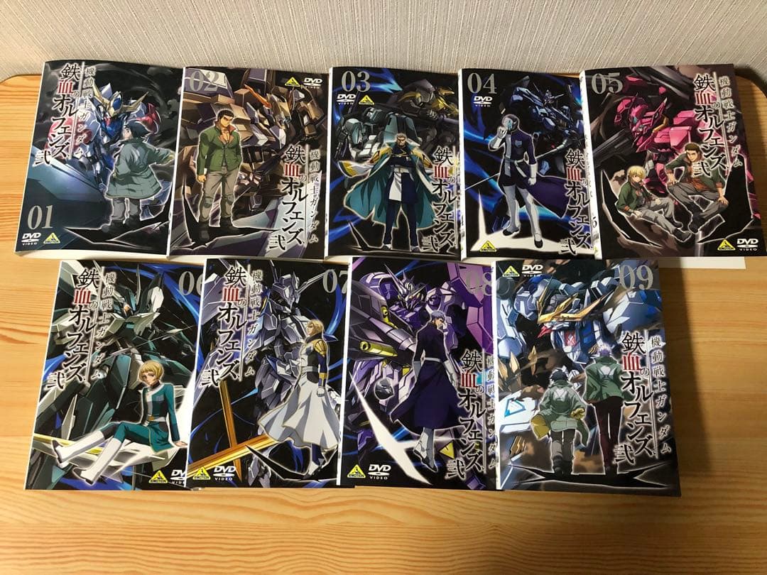 機動戦士ガンダム 鉄血のオルフェンズ レンタル　全巻　dvd