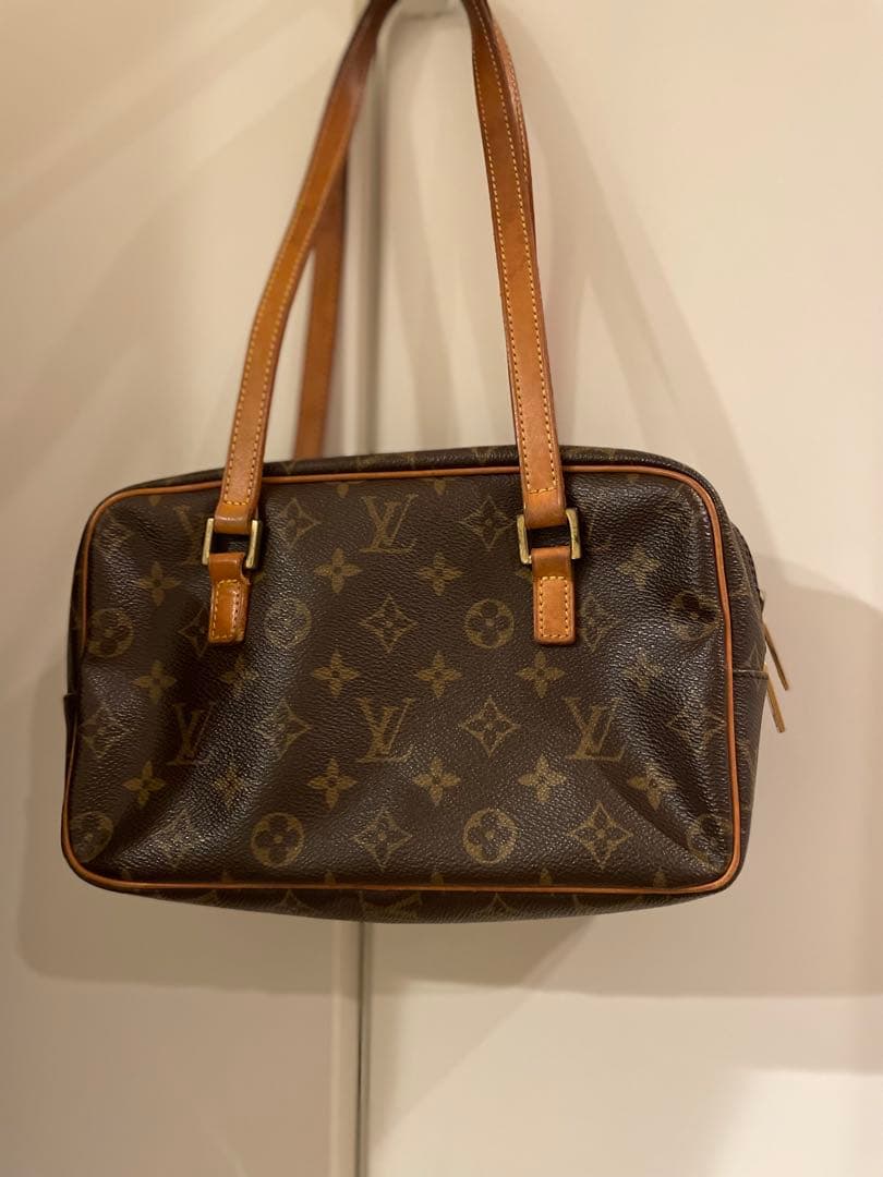 Louis Vuitton モノグラム ショルダーバッグ シテMM