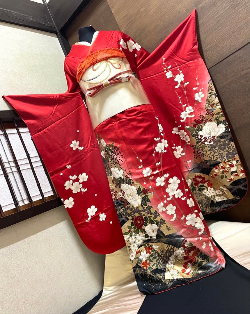 振袖フルセット6点サイズM〜Ｌ駒刺繍　流水地紙花文　暈し染め　金彩　正絹