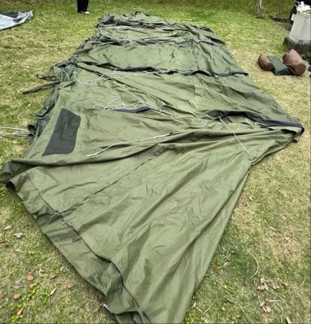 カマボコテント3 オプション品充実　寝室とリビングに分かれています