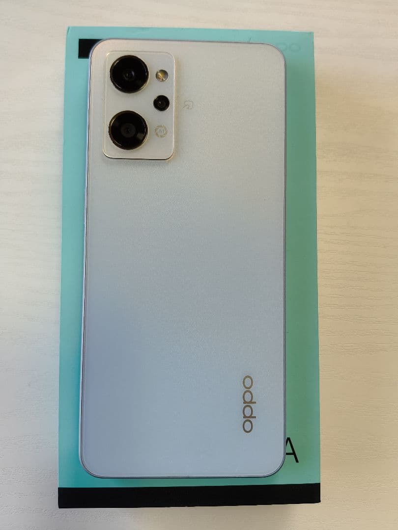 美品　Ymobile版　OPPO Reno7 A 本体　アンドロイドスマホ