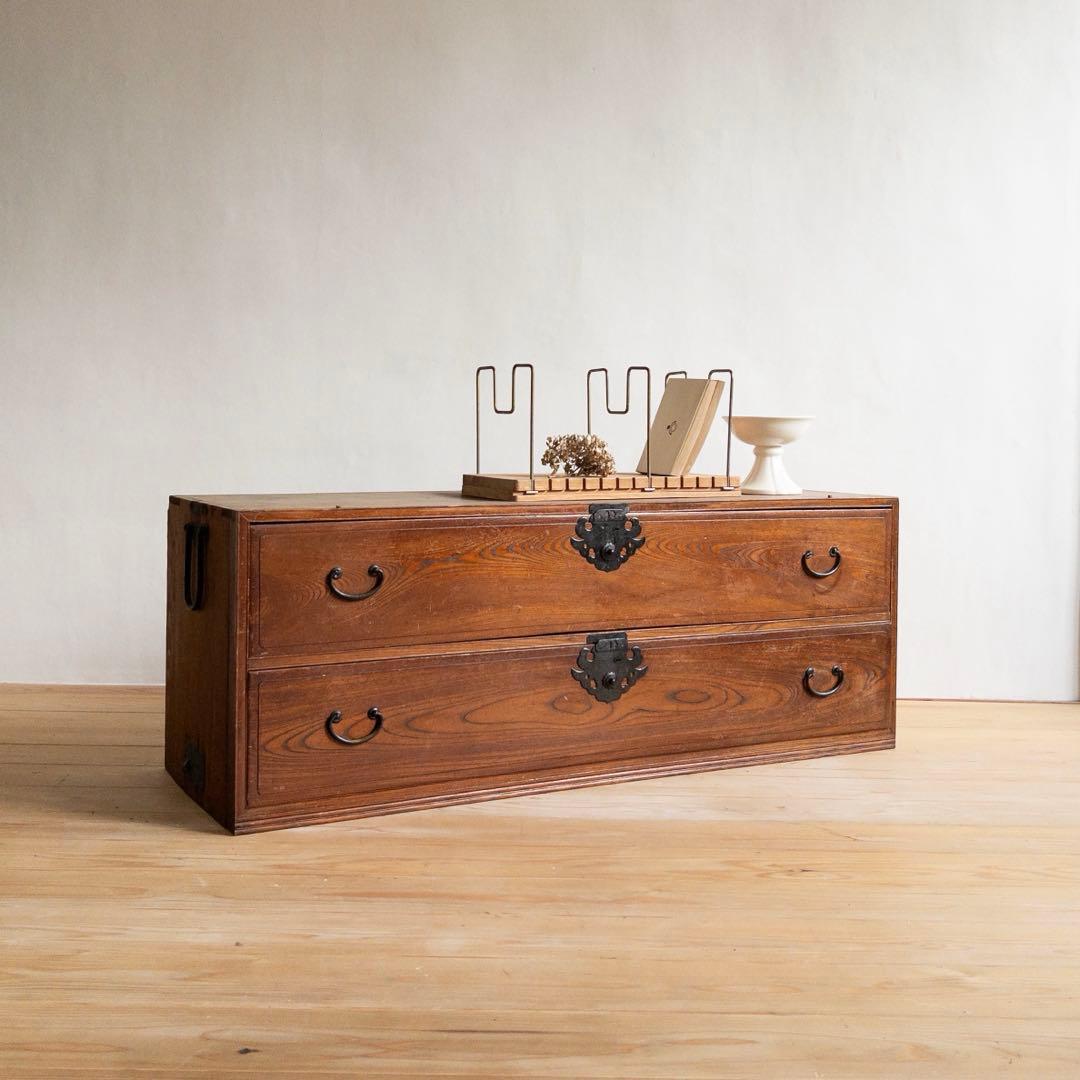 ローボード　チェスト　2段　木製　収納棚　古道具　古家具　アンティーク