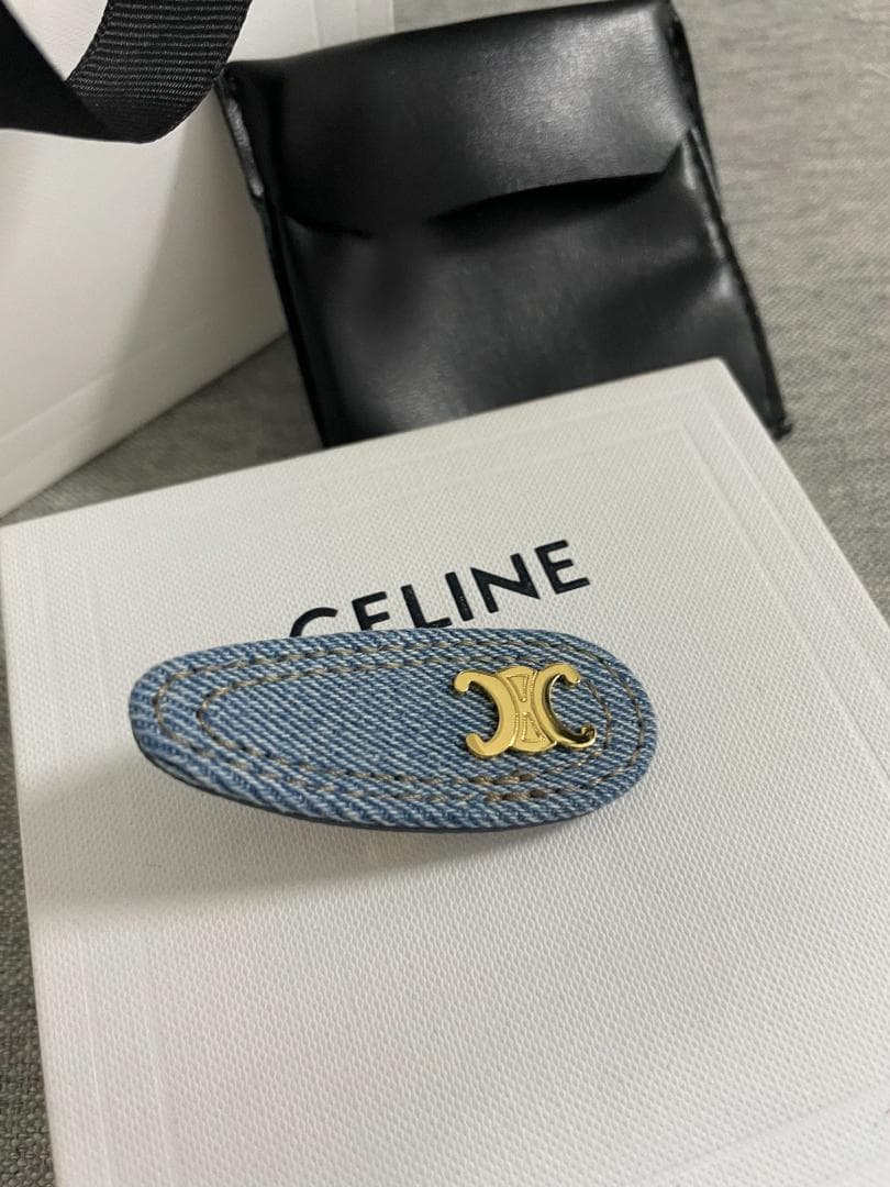 インディゴブルー/ 素敵 セリーヌ ヘアクリップ Celineトリオンフ