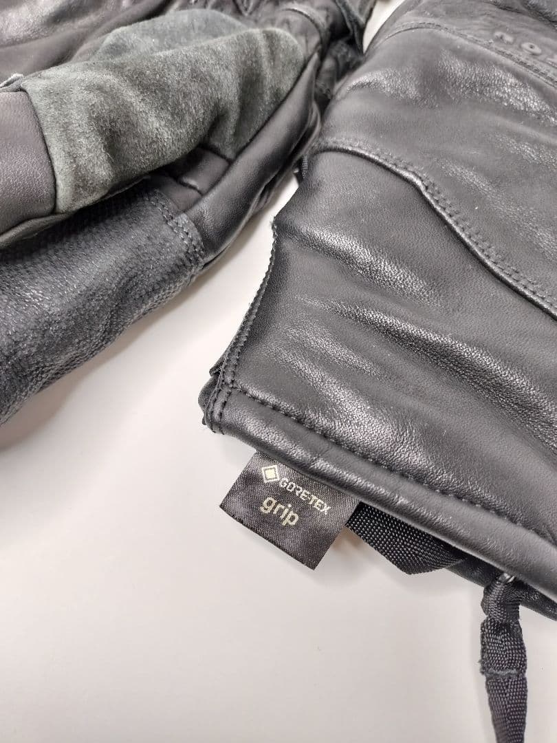 Burton [ak] クラッチ GORE-TEX レザー ミトン