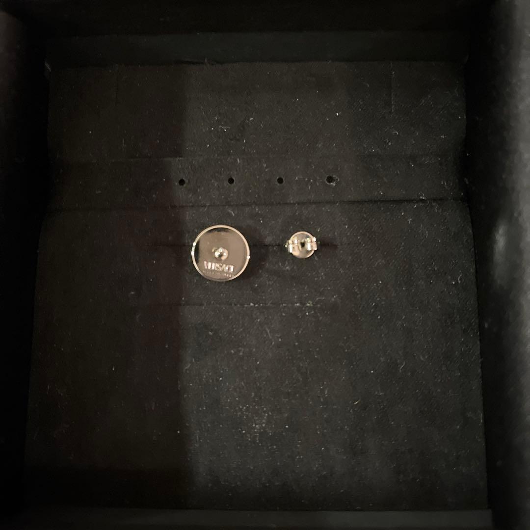VERSACEベルサーチシルバーピアス　メデューサ　片耳