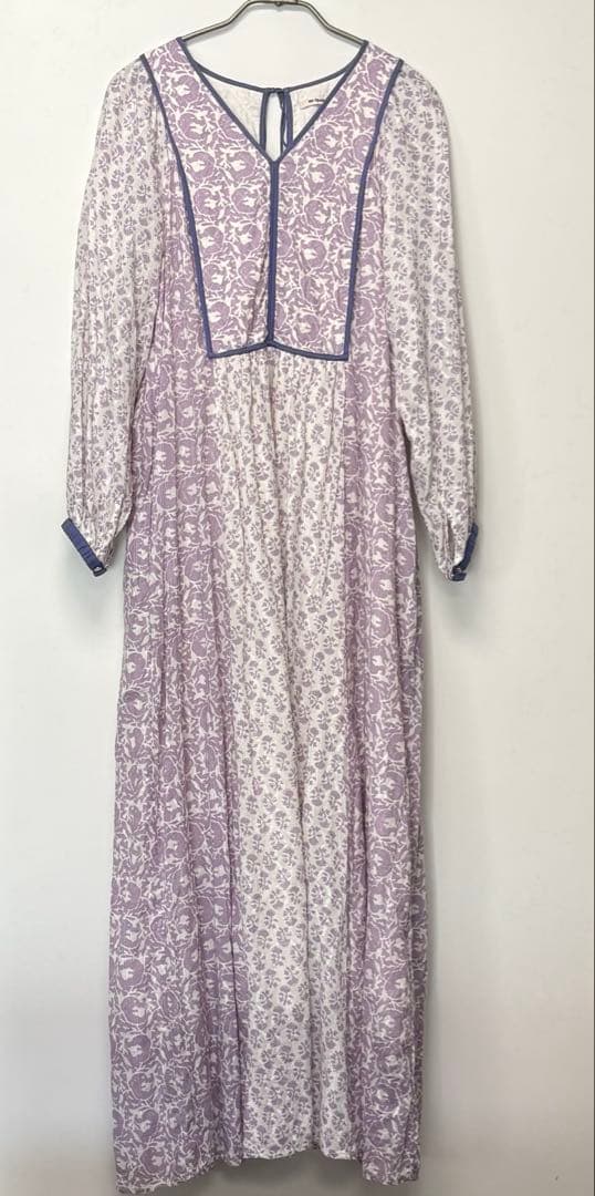 ✨ヌキテパ ne Quittez pas総柄ワンピース 長袖 人気　M