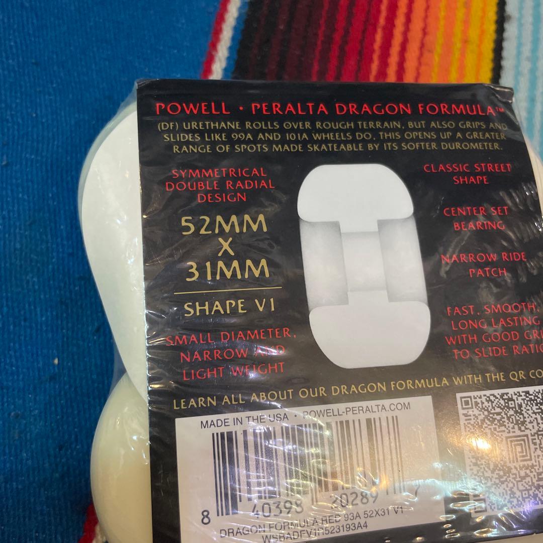 Powell Peralta Dragon52mmウィール定価込み10,980円