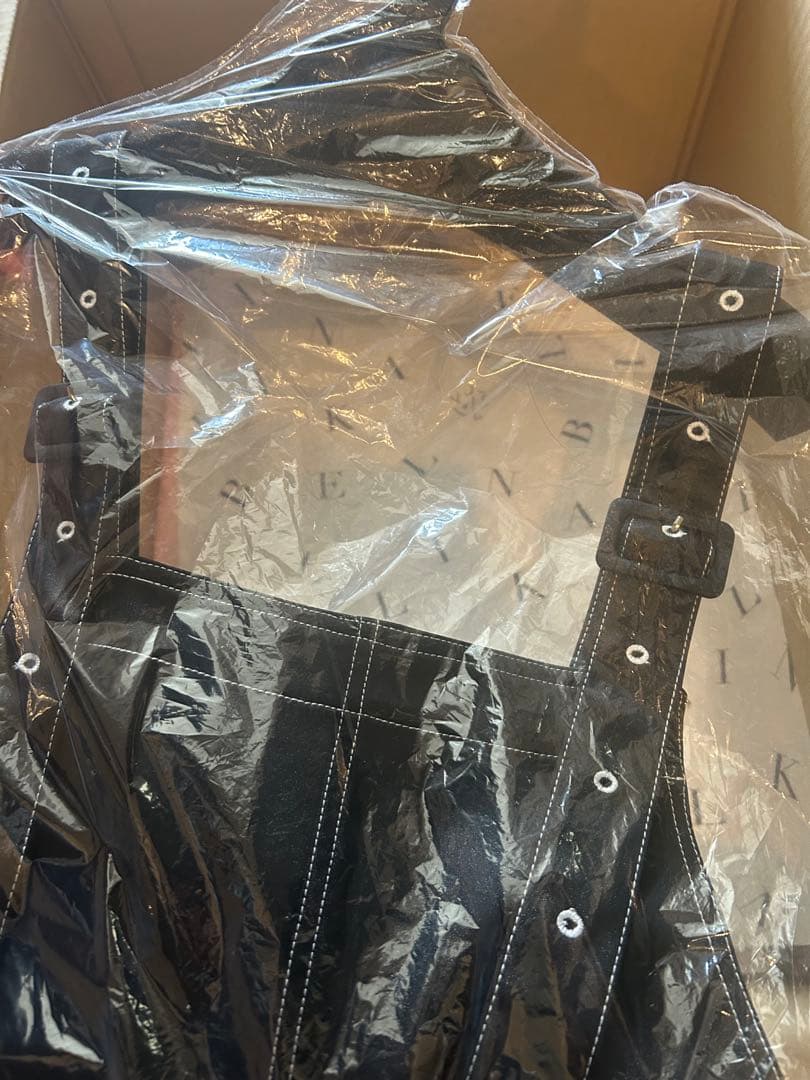 リンカブル　シャイニーサロペット(ブラック)