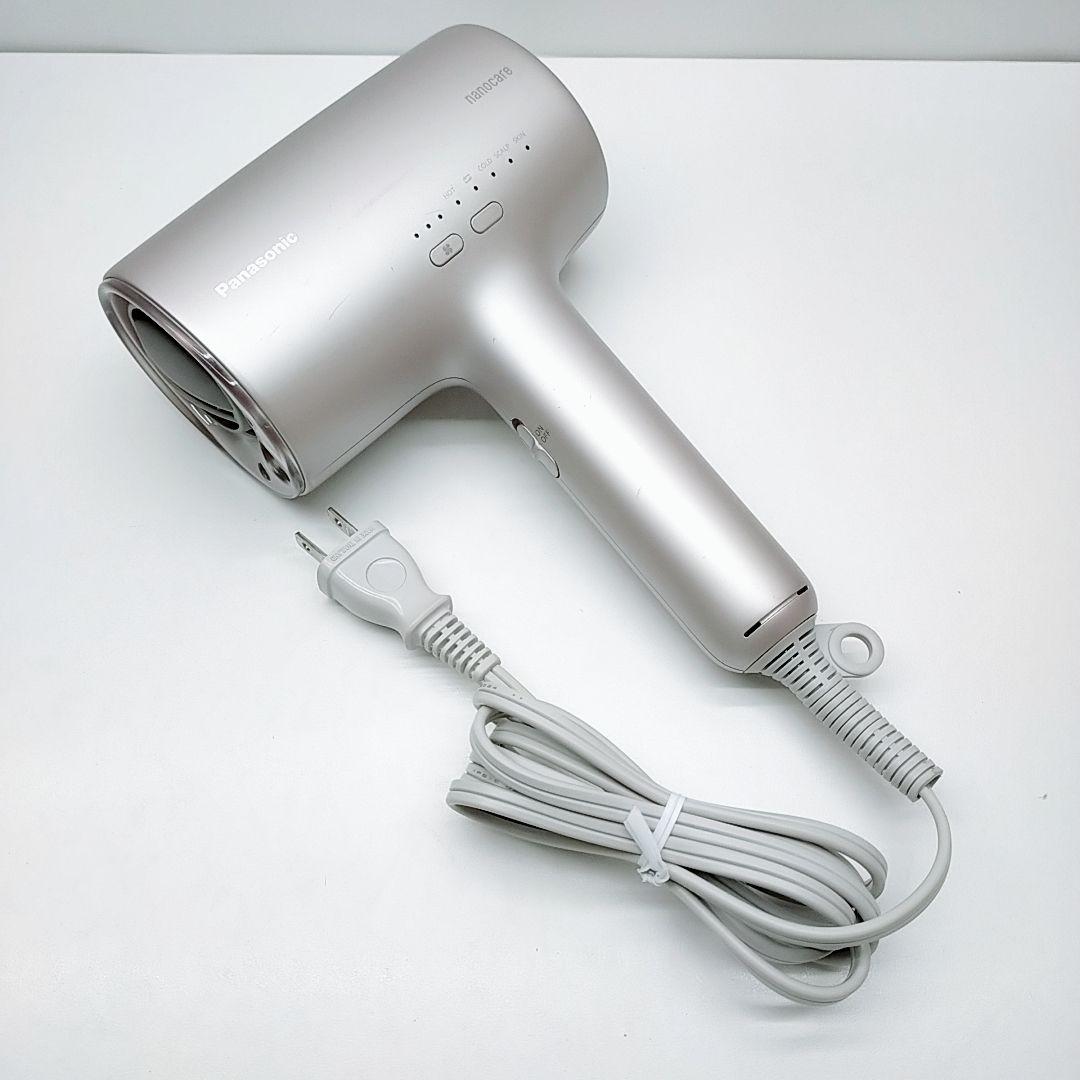 ほぼ未使用✨️2024年 Panasonic ナノケアドライヤー EH-NA0J