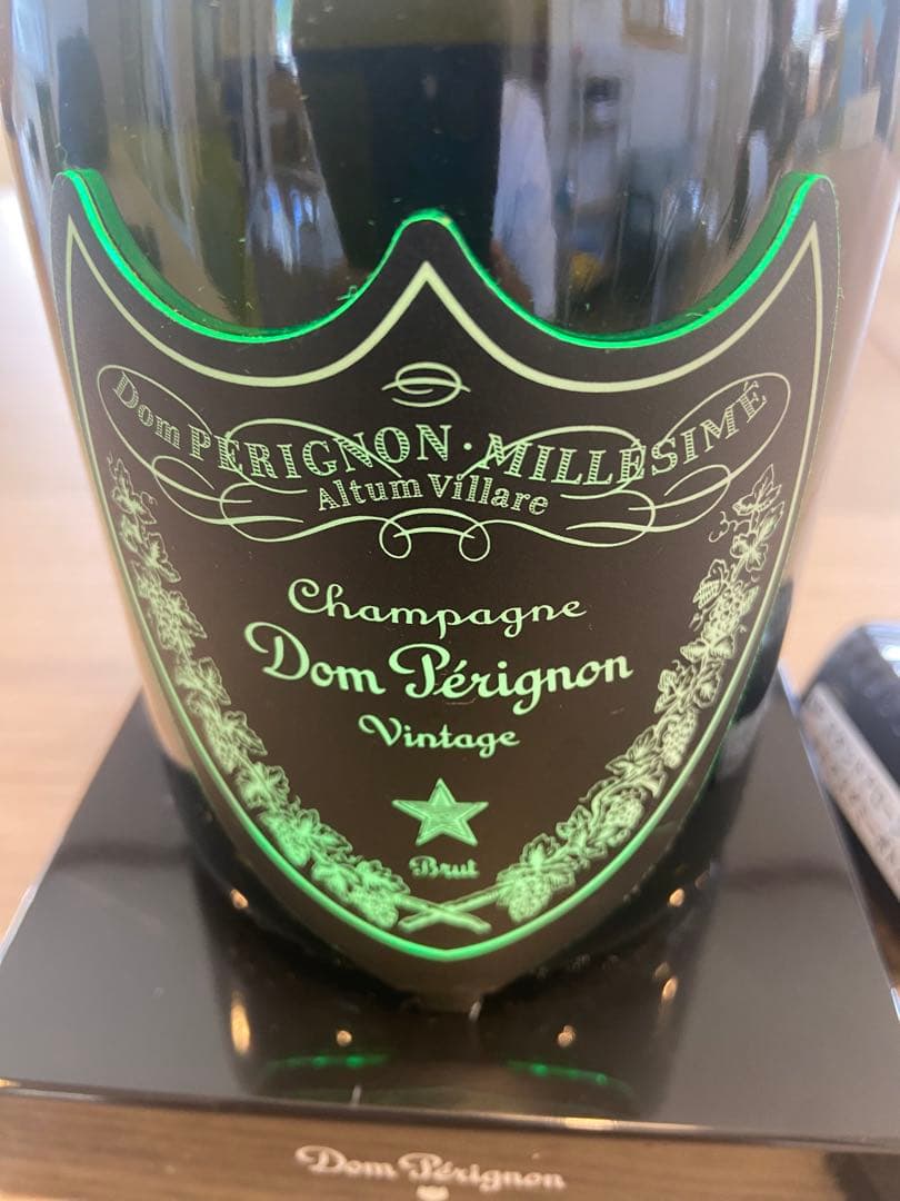 ssx2673 Dom Pérignonシャンパンボトル型ライト2点