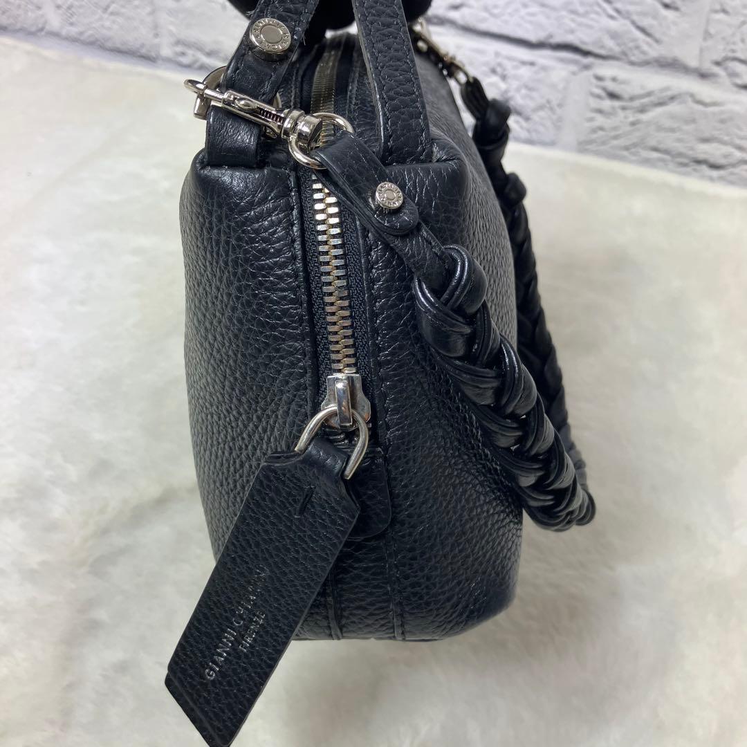 ジャンニキャリーニ✨アリファ S 2way ショルダーバッグ 黒 シボ革 レザー