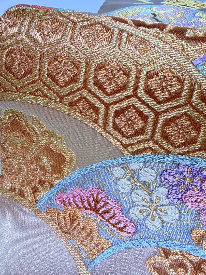 高級 袋帯 正絹 六通柄 宝尽くし シャンパンゴールド 扇文 訪問着 色無地