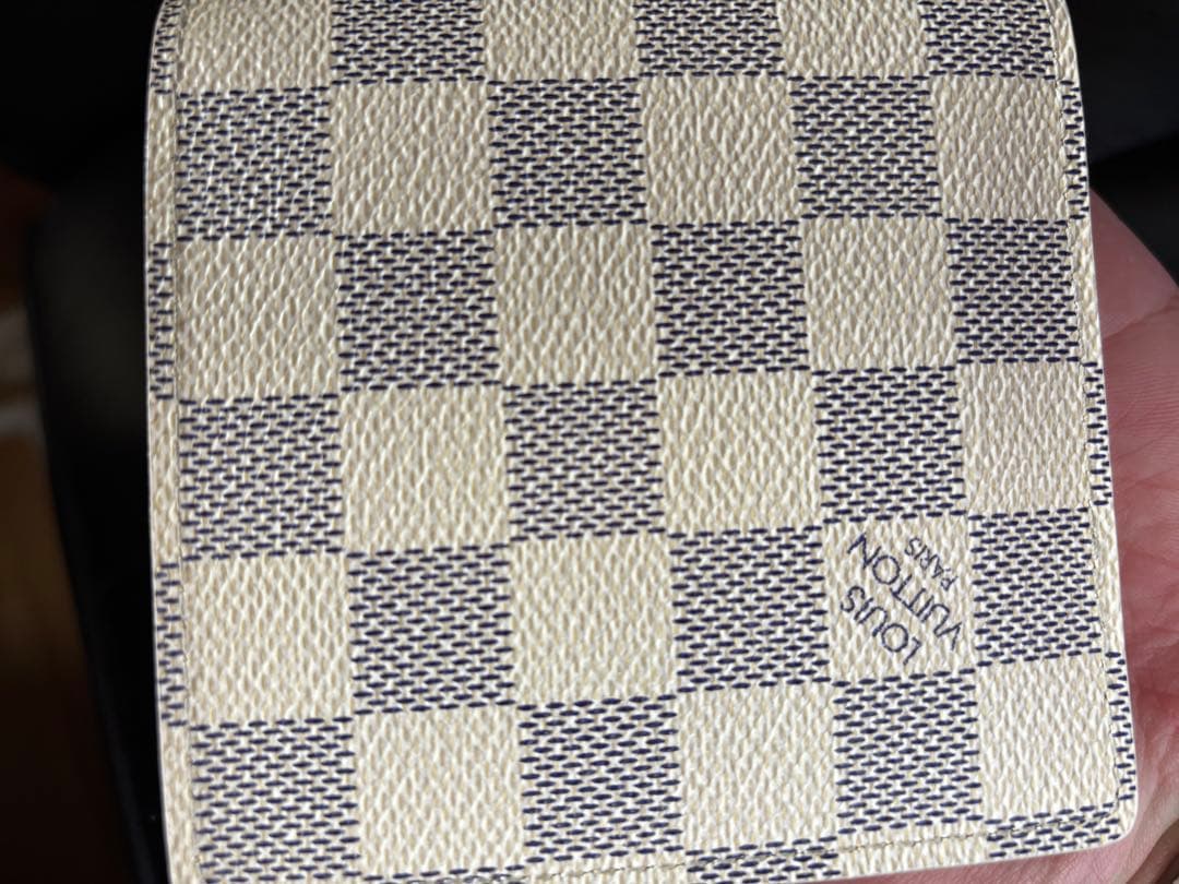 数回使用美品　Louis Vuitton ダミエ　アズール 二つ折り財布