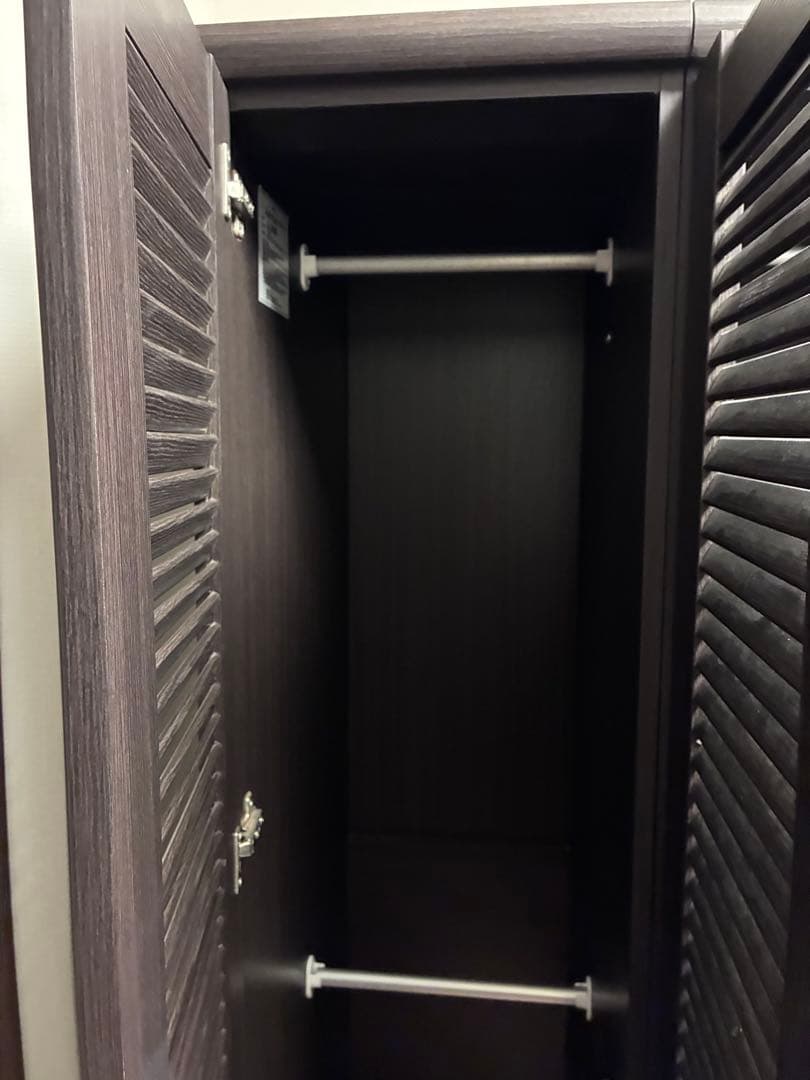 ワードローブ　洋服タンス　ダークブラウン 収納キャビネット　洋服ダンス