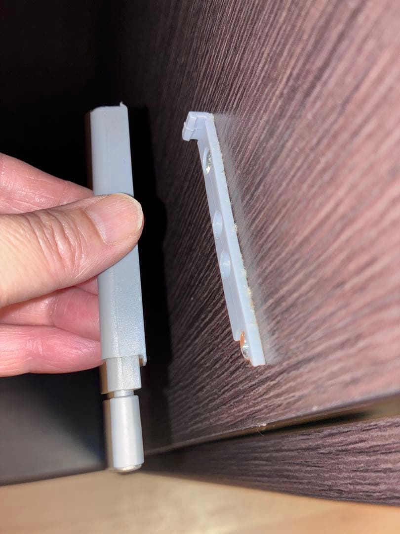 ワードローブ　洋服タンス　ダークブラウン 収納キャビネット　洋服ダンス