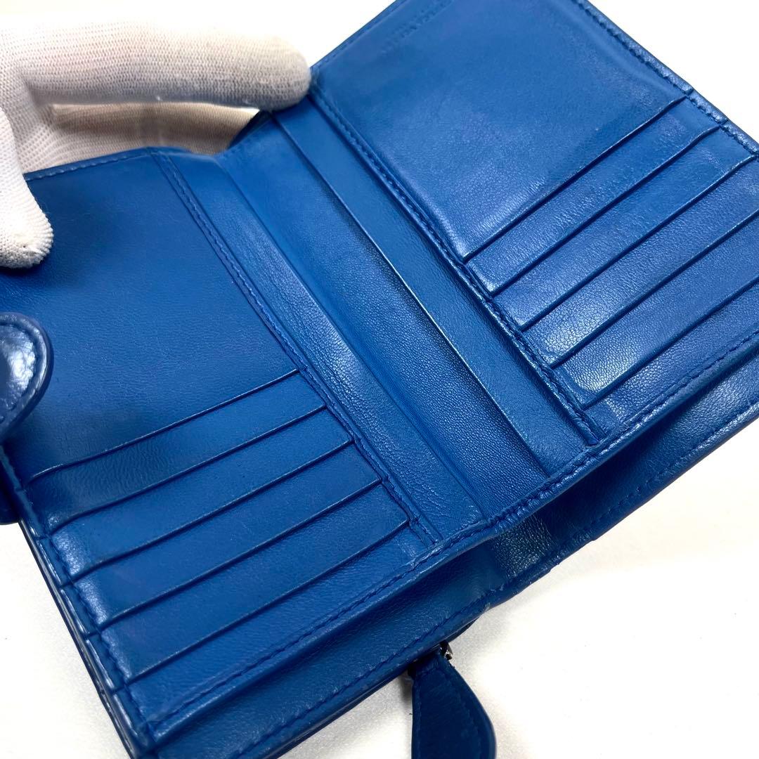 ボッテガヴェネタ　二つ折り財布　イントレチャート　パイソン　ラウンドファスナー