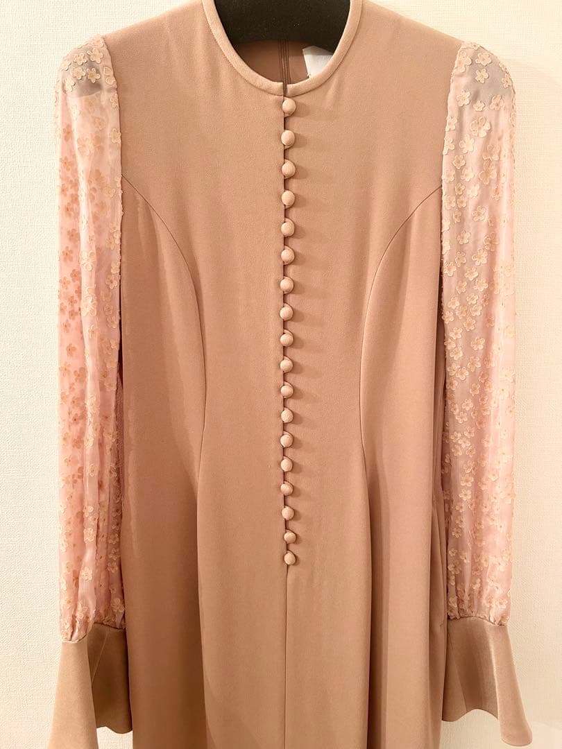 Mame Kurogouchi フラワープリントスリーブワンピース