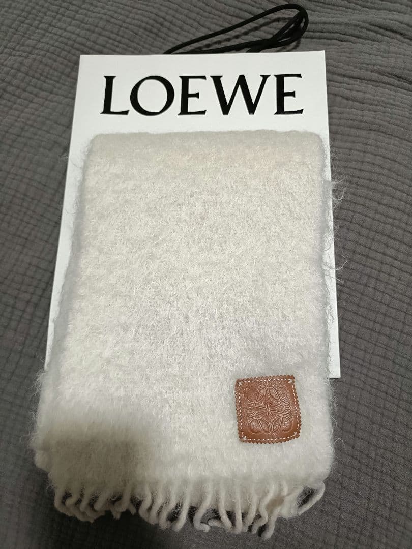 【伊勢丹購入】美品♡暖かい♡LOEWE ロエベ アナグラム モヘア マフラー