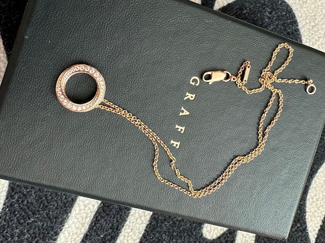 茶むGRAFF ダブルリングデザイン ネックレス