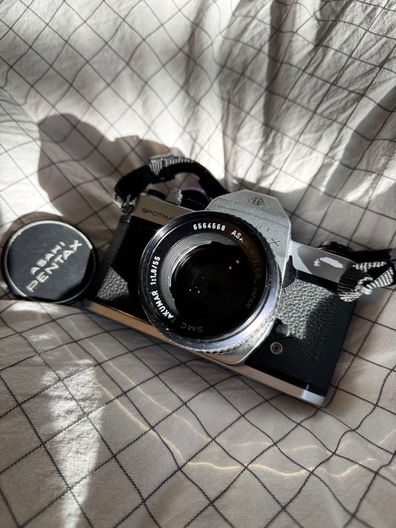 美品/完動品PENTAX フィルム一眼レフカメラ SMC 50mmレンズ付き