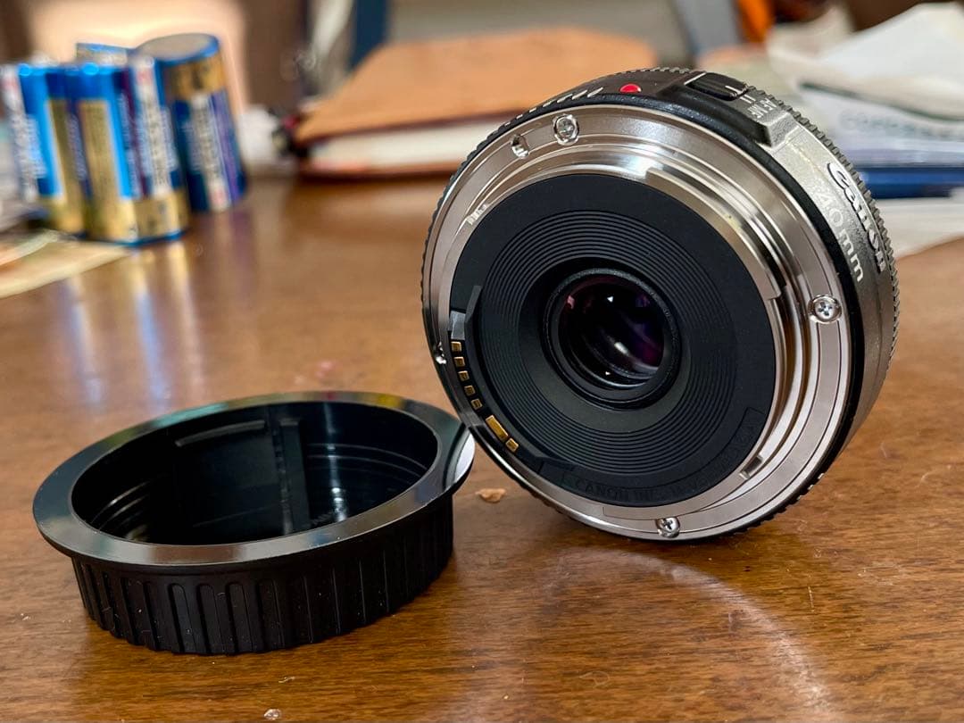 Canon EF 40mm f/2.8 STM 単焦点レンズ