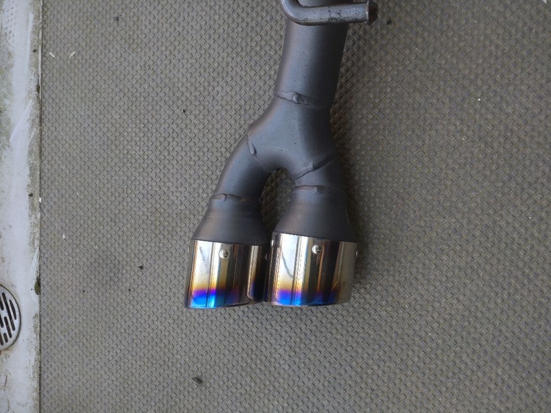 プリウス30 HKS リーガルマフラー　車検対応