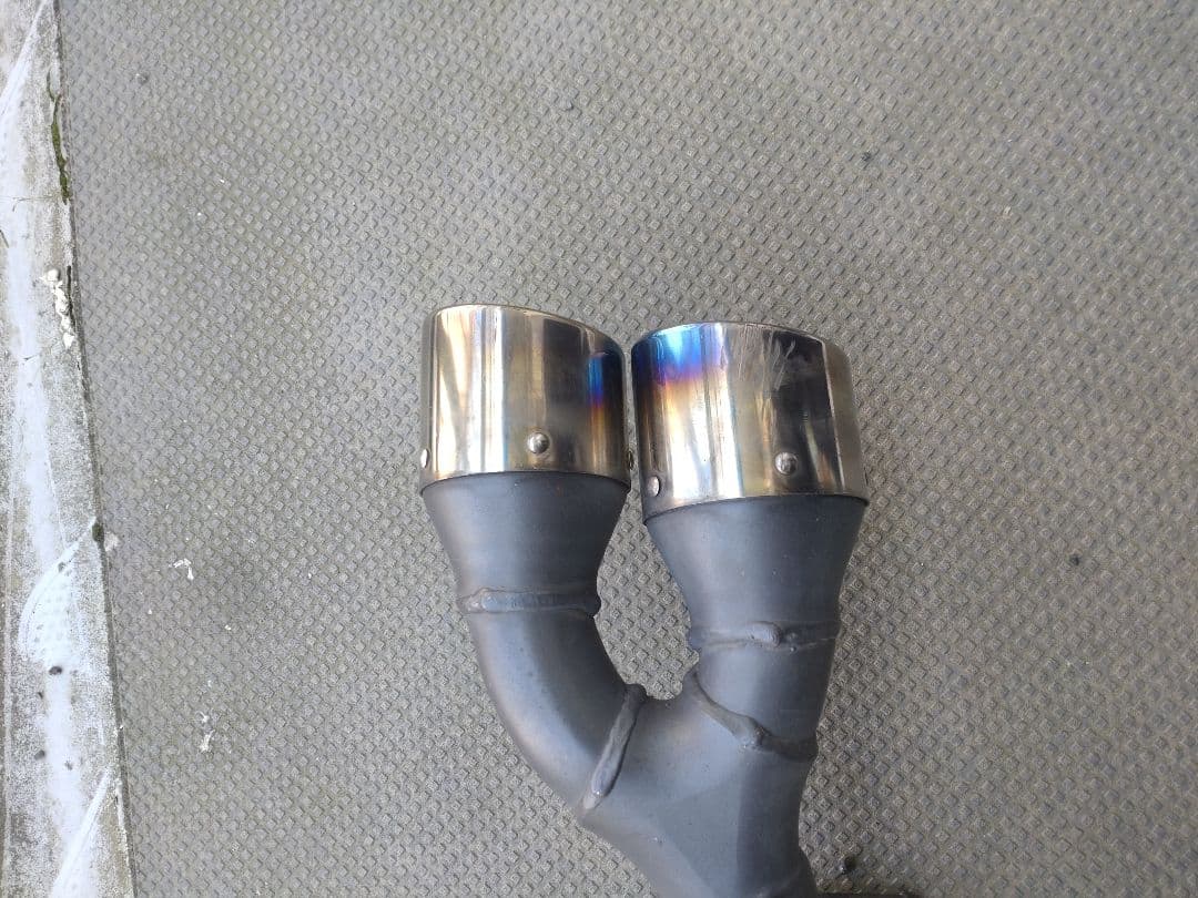 プリウス30 HKS リーガルマフラー　車検対応