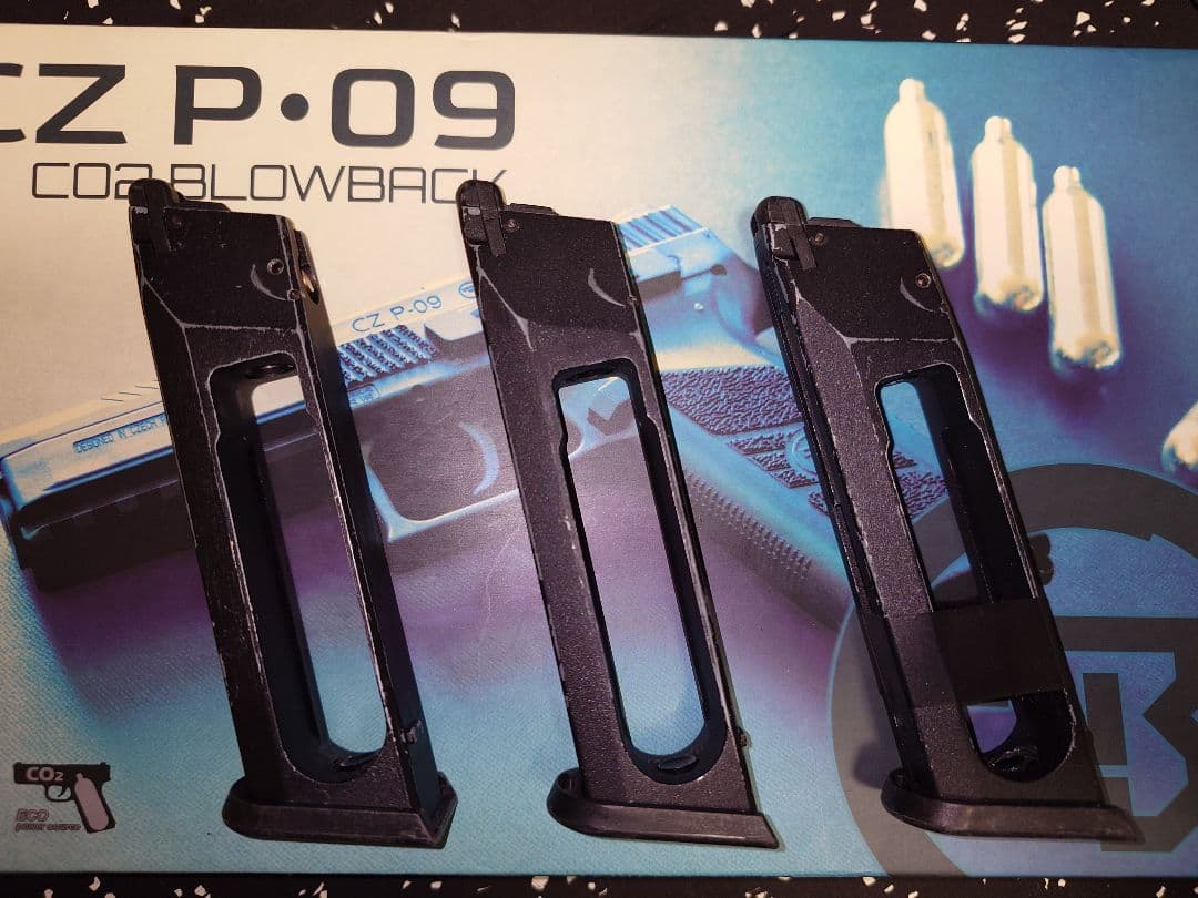 CZ P-09 ガスガン マガジン3本付き