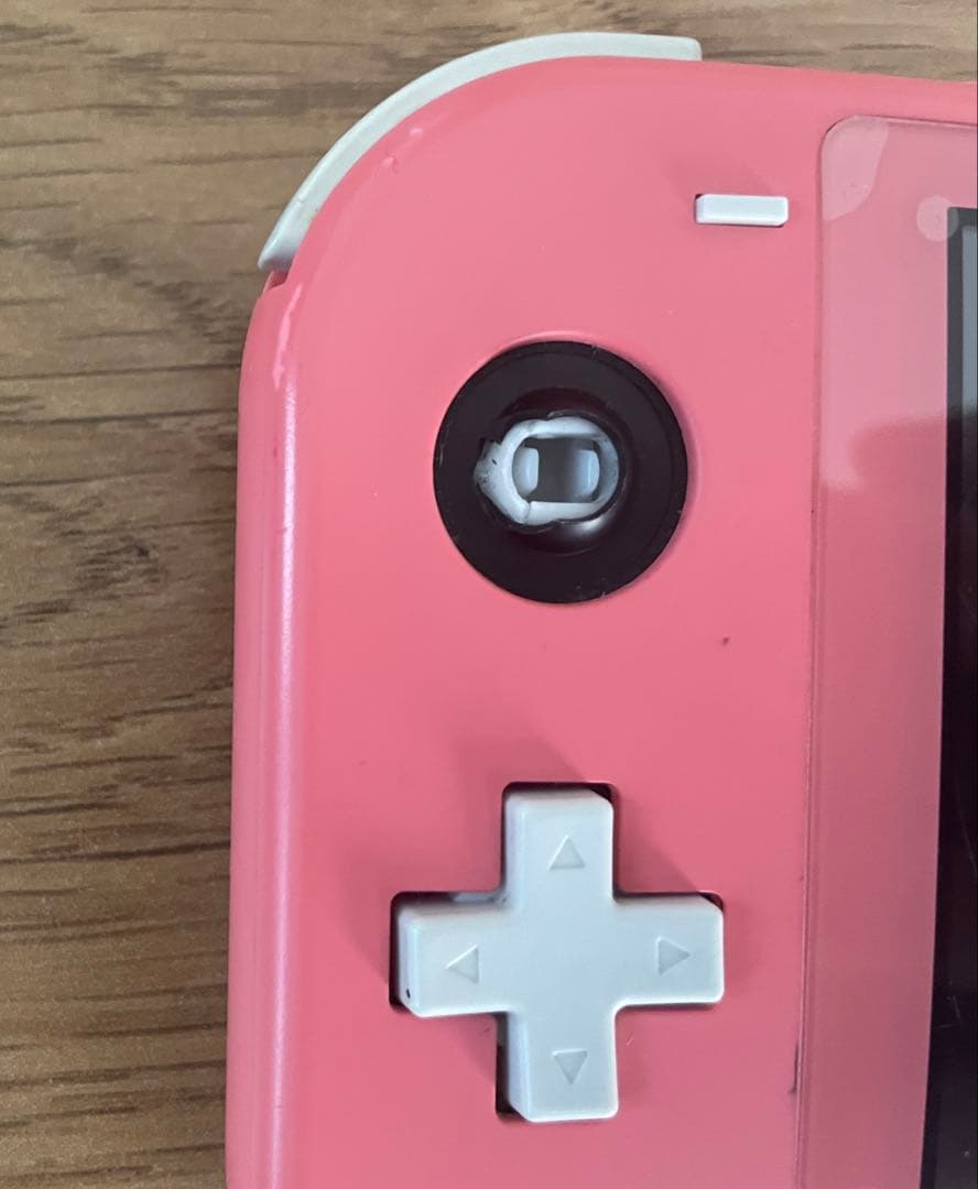 Nintendo Switch Lite ピンク　※左スティック破損してます