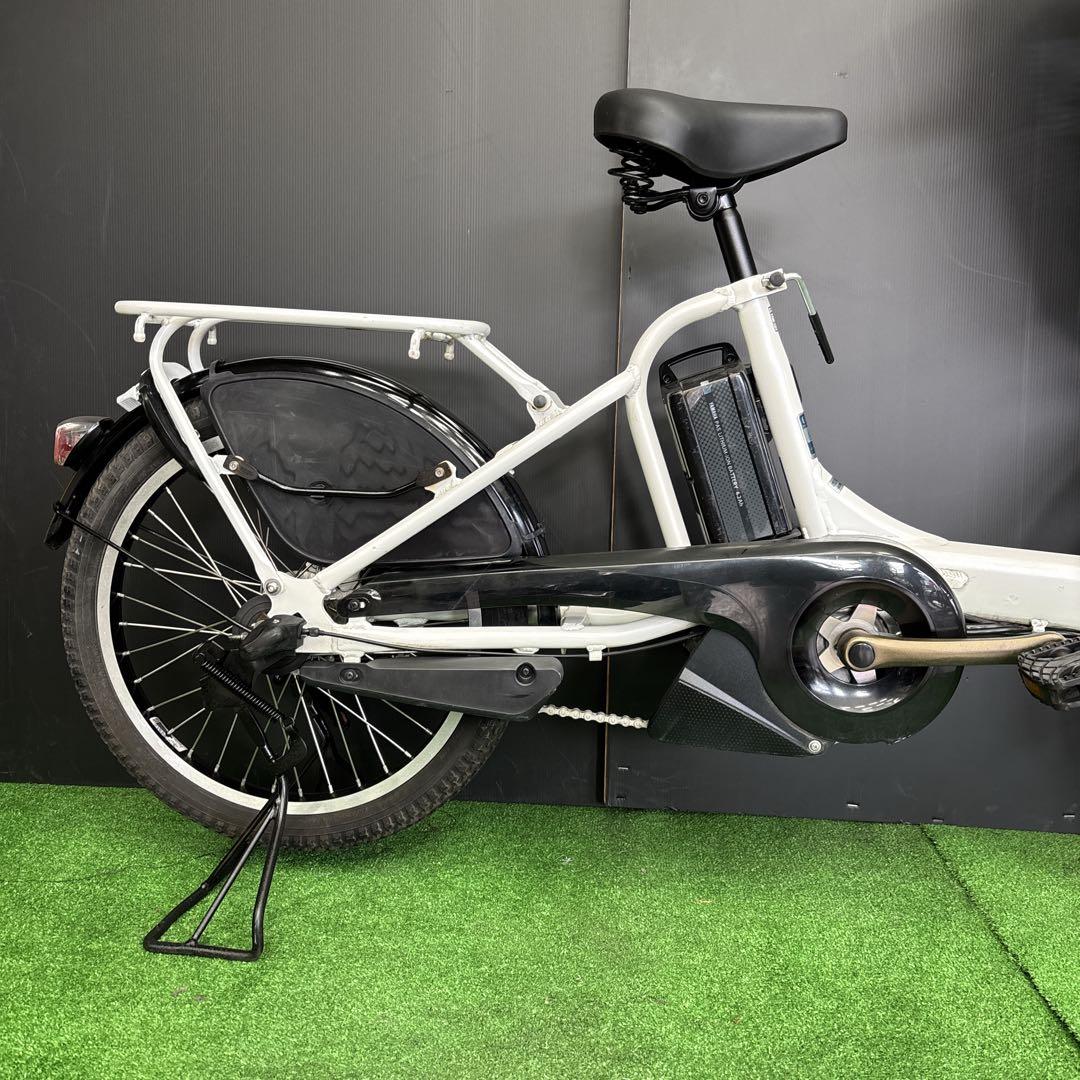 電動自転車 YAMAHA PAS kiss ホワイト 3人乗り対応　75