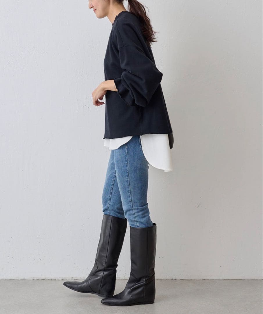 新品 BEARDSLEY(ビアズリー)袖口フリルトレーナー ガリャルダガランテ