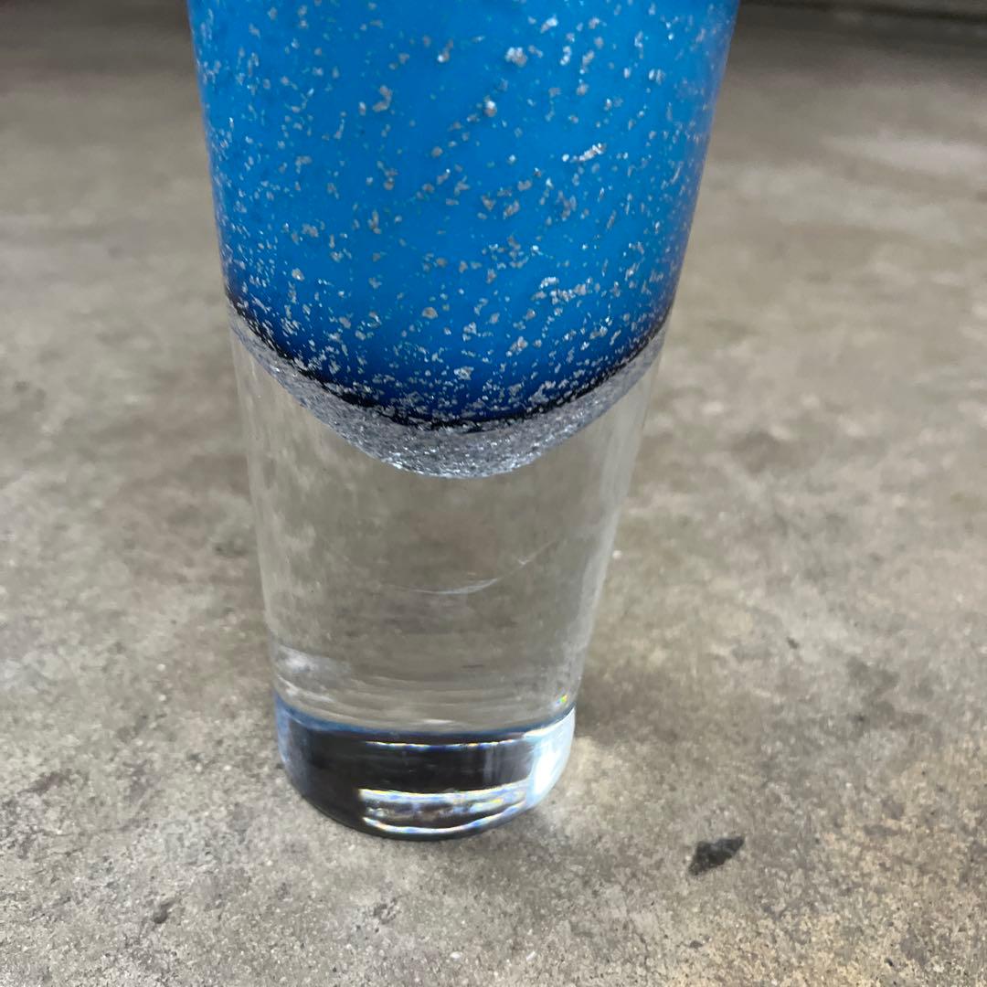 池坊　水色ガラスコーン型　花瓶