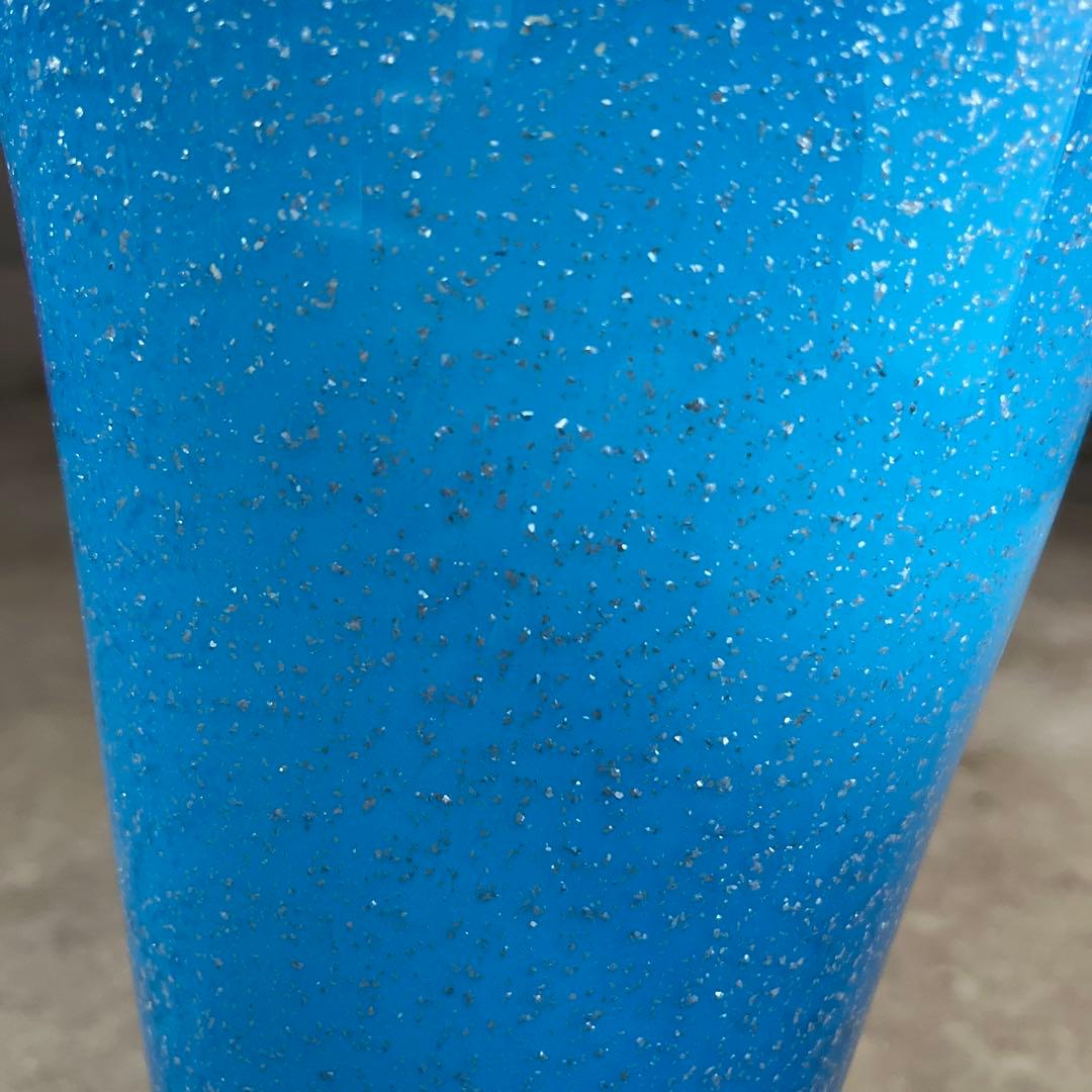 池坊　水色ガラスコーン型　花瓶